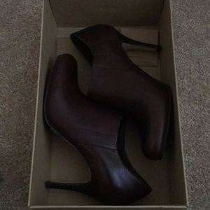 Cole Han Cheyanne Bootie- Chesnut Color
